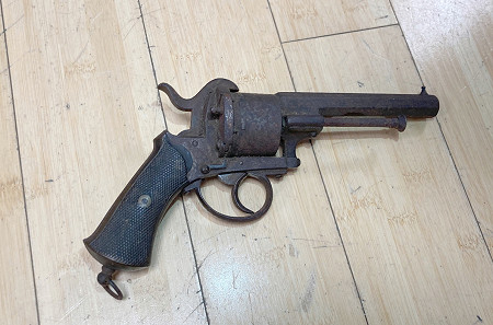 Revolver