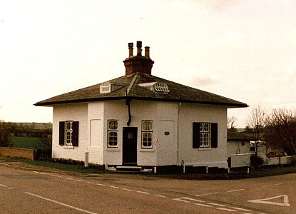 Toll House on Horncastle Road.